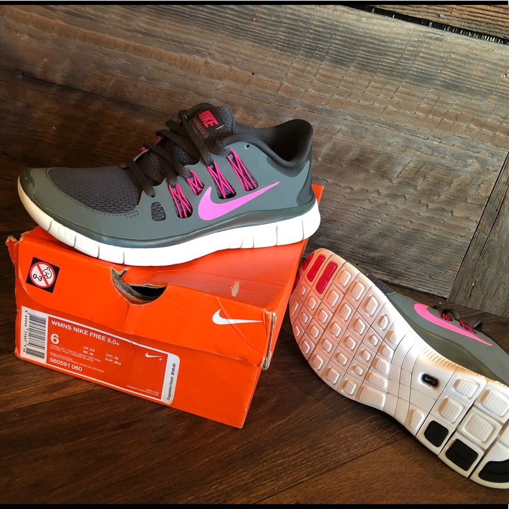 NEW Nike Free 5.0+